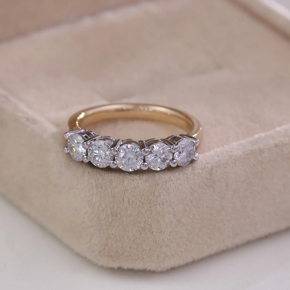 Provence Luxury Wedding rings two colour Solid Gold DEF/VS Lab Diamonds Set Minimalist Engagement band Personalized Custom